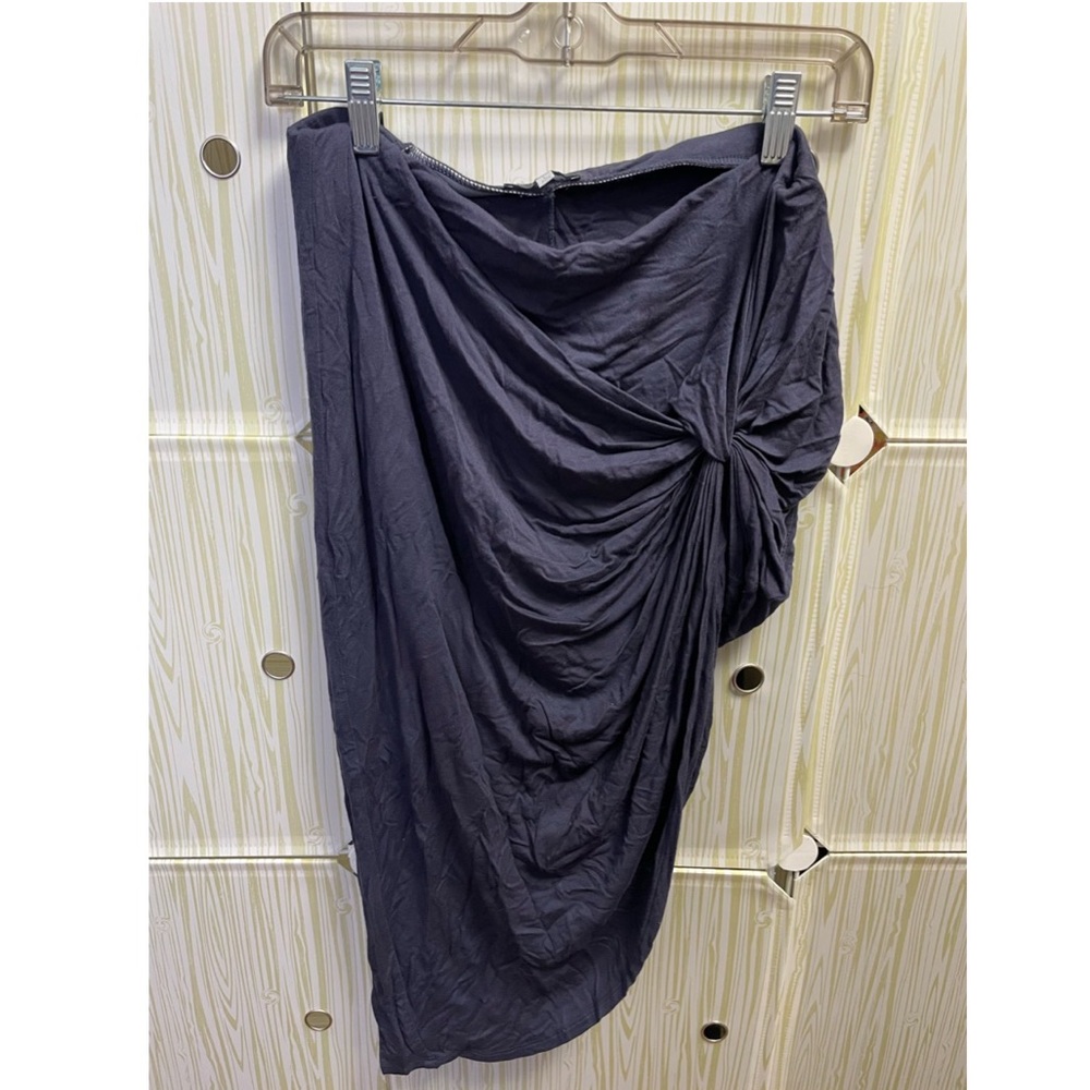 Asymmetrical ruched skirt